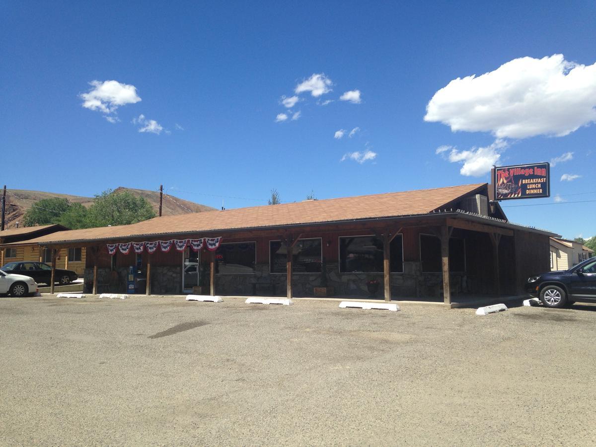 The Village Inn Motel & Restaurant Challis Экстерьер фото
